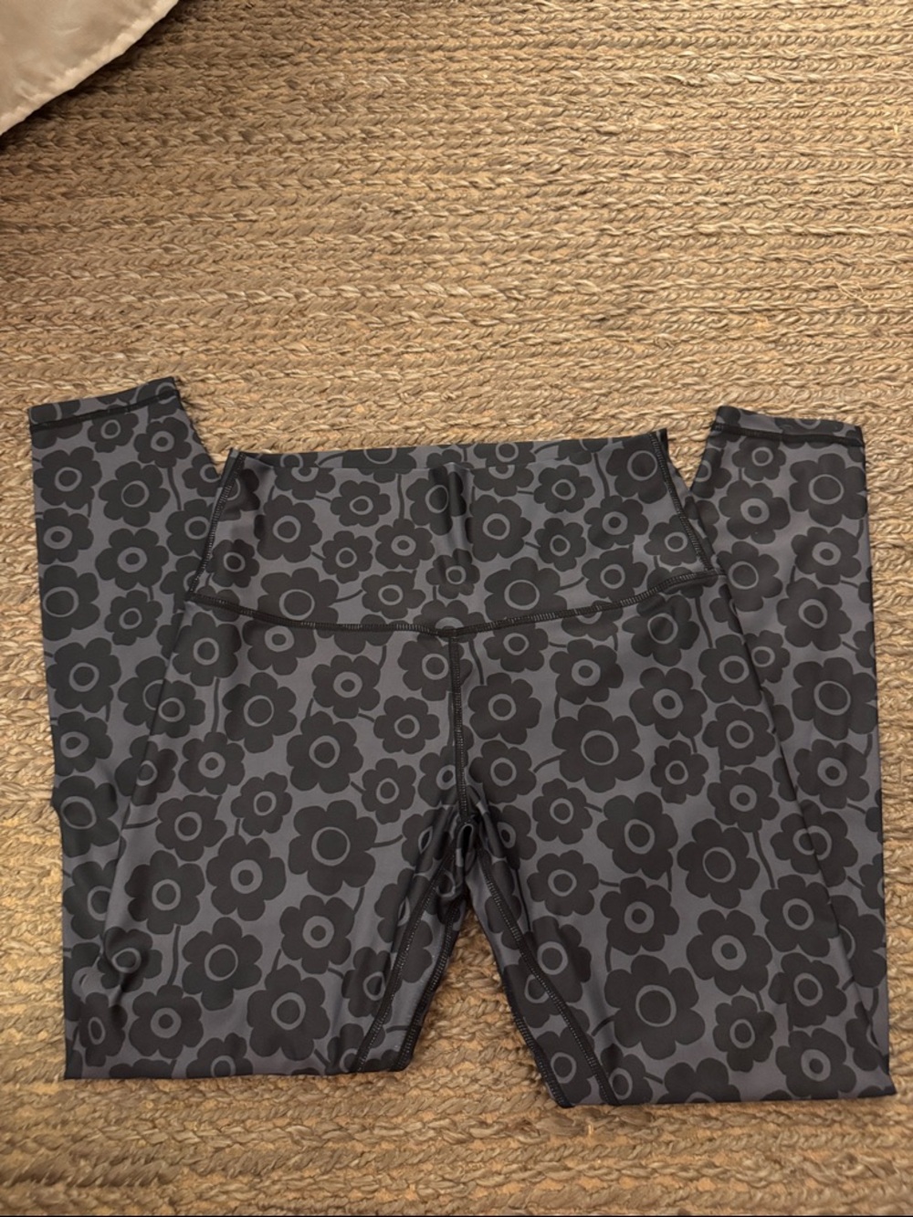 Floral Print High-Waist Gray Active Leggings